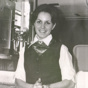 Photo-ask-dr-dorothy-stewardess