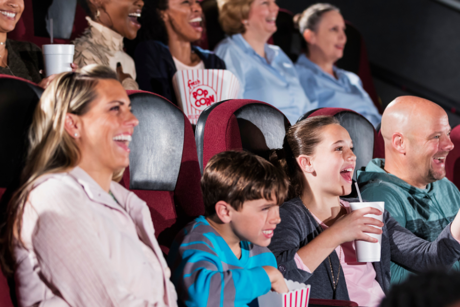 popcorn and family on christmas